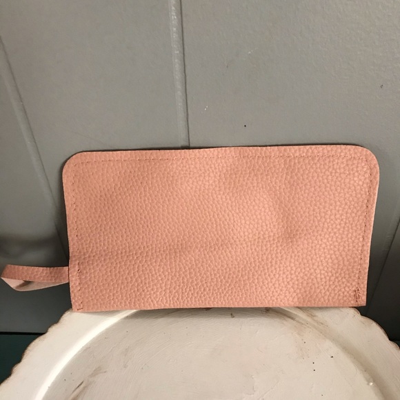 4 PIECE TOTE SHOULDER WRISTLET WALLET HANDBAG SET - Picture 13 of 16